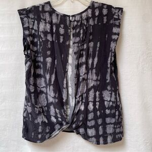 Pam And Gela Top Blouse Womens Medium Black Silk Tie Dye Sleeveless Open Back